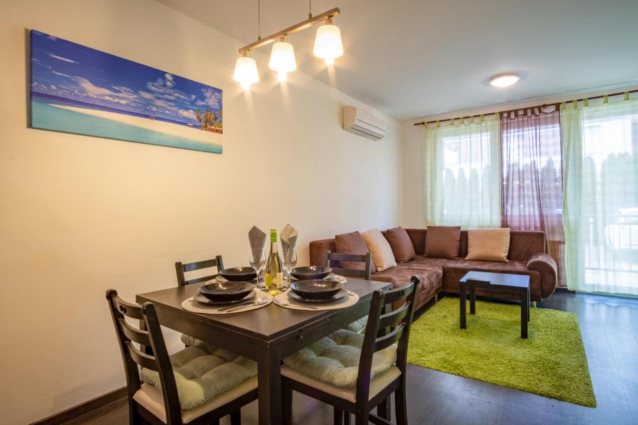 Myflat Siofok Beach Apartment Luaran gambar