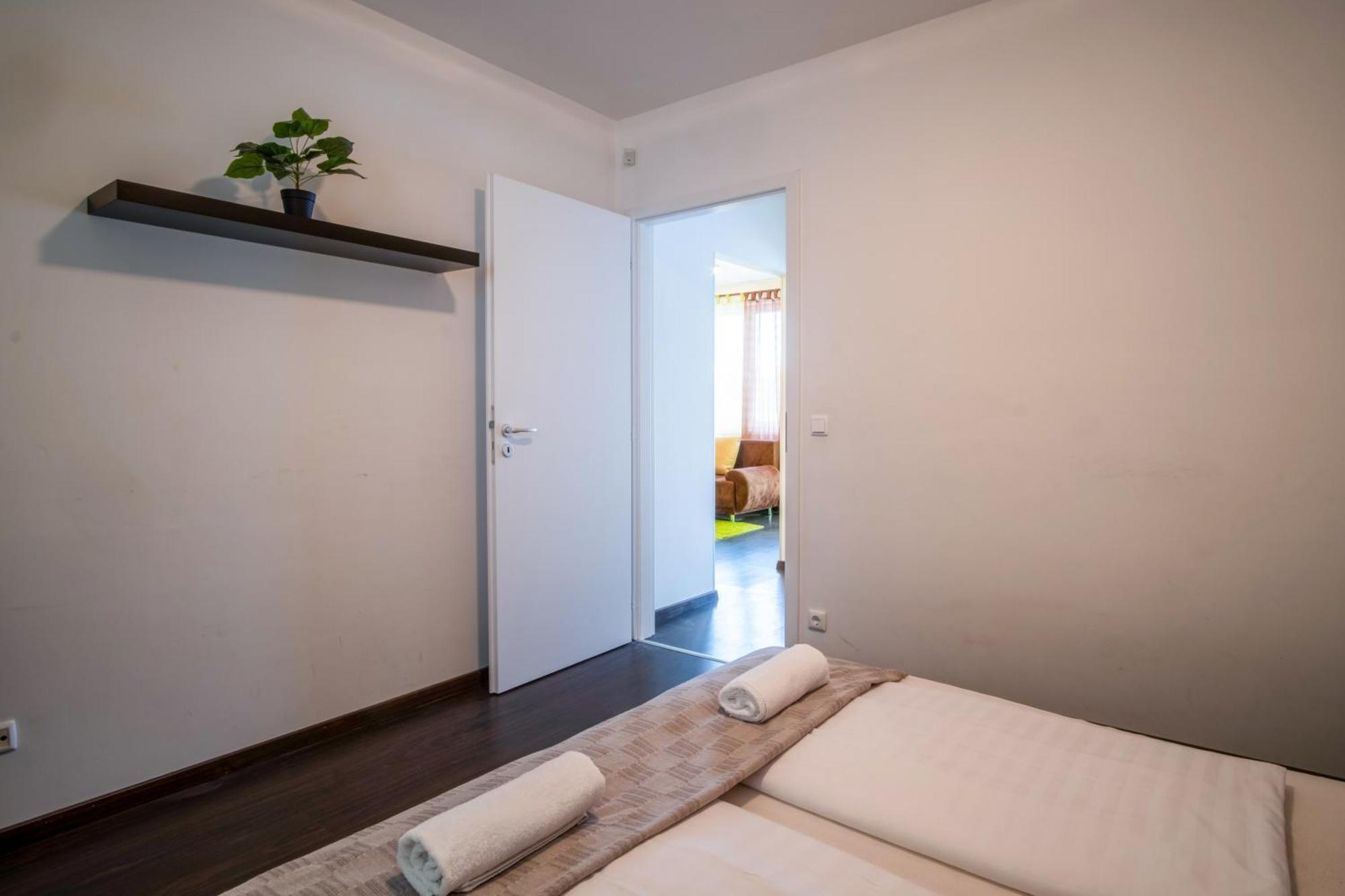 Myflat Siofok Beach Apartment Luaran gambar