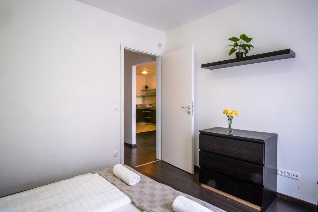 Myflat Siofok Beach Apartment Luaran gambar